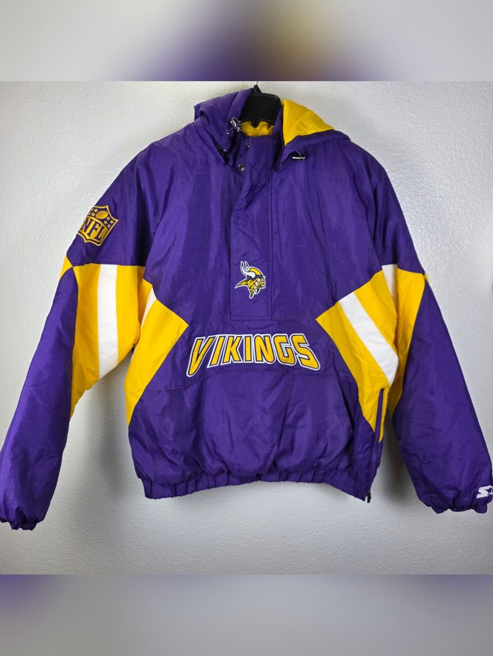 Minnesota Vikings Starter Purple Line Up Quilted Pullover Jacket Men's Size XL